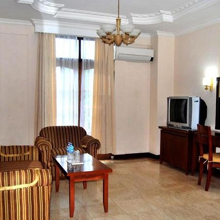 Pia Hotel Pangkalpinang بانكالان بارو المظهر الخارجي الصورة