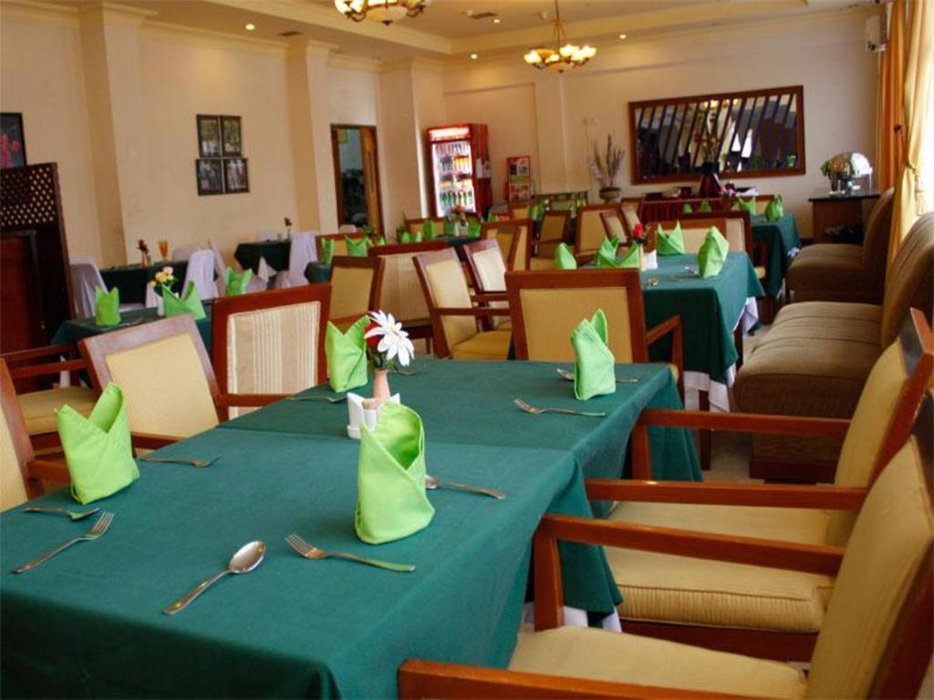Pia Hotel Pangkalpinang بانكالان بارو المظهر الخارجي الصورة